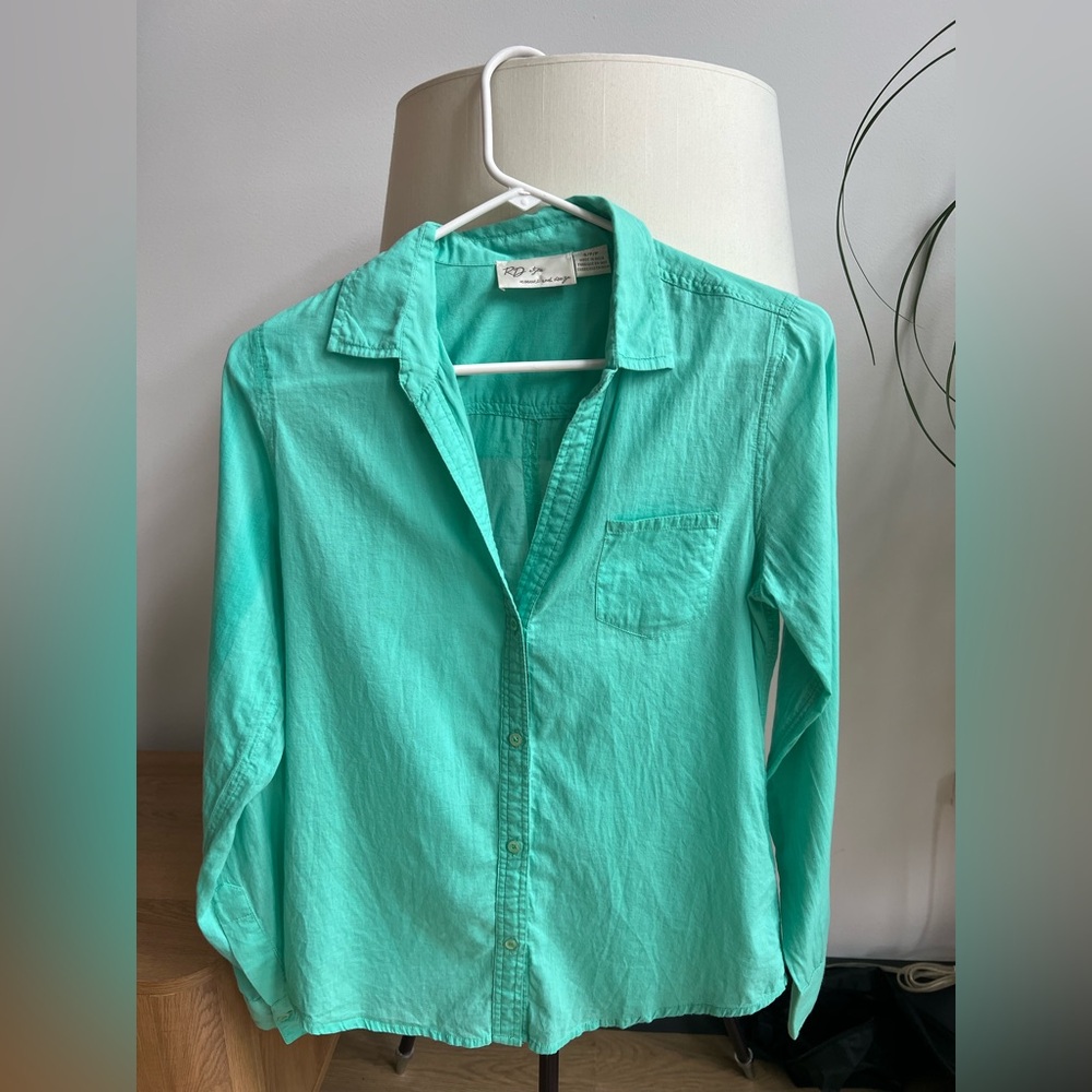 Turquoise Women’s Buttons Down Shirt
